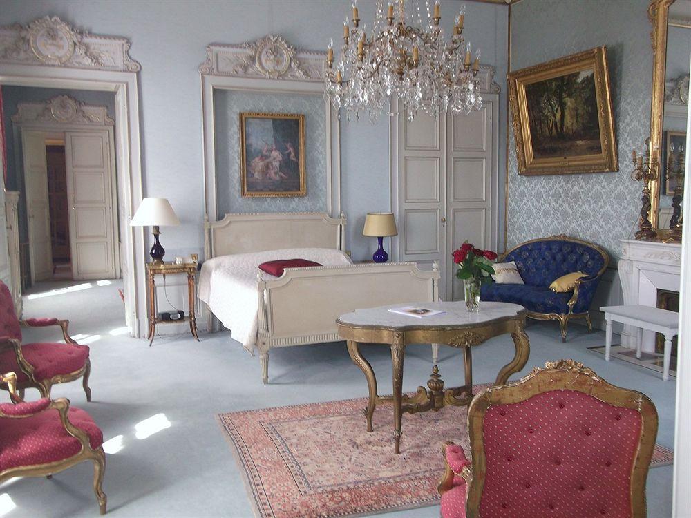 Chateau-Hotel De Nieuil Zewnętrze zdjęcie