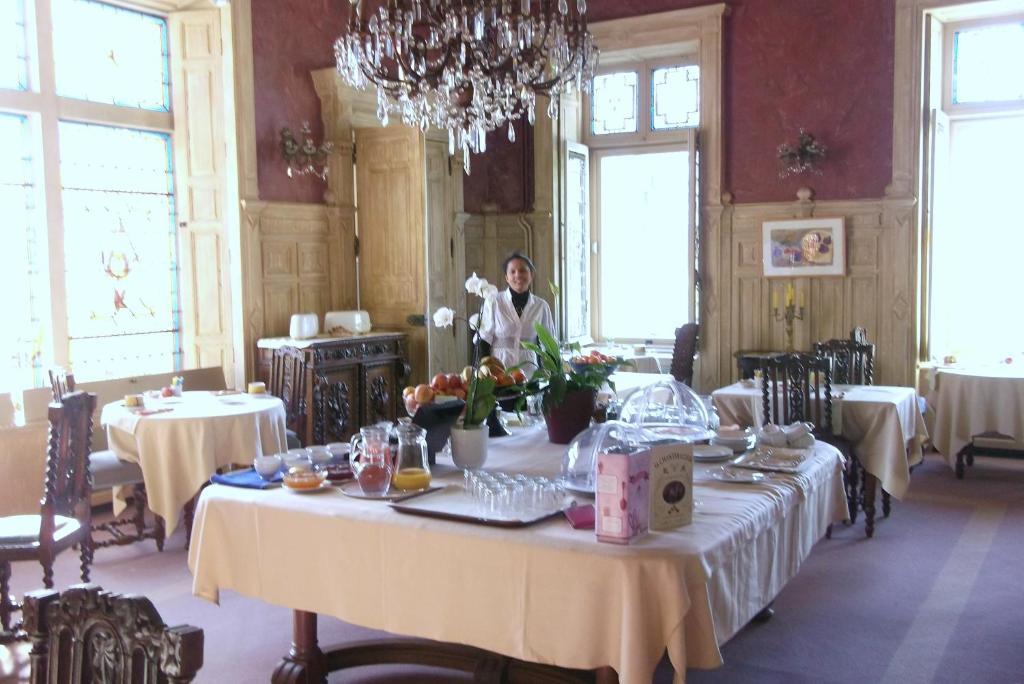 Chateau-Hotel De Nieuil Zewnętrze zdjęcie
