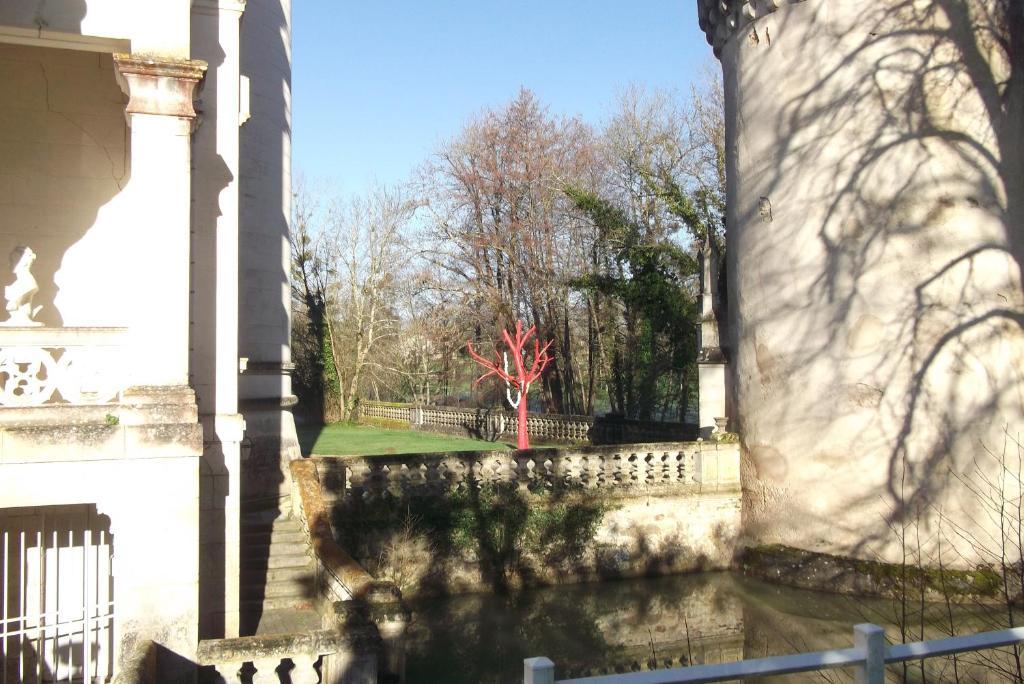 Chateau-Hotel De Nieuil Zewnętrze zdjęcie