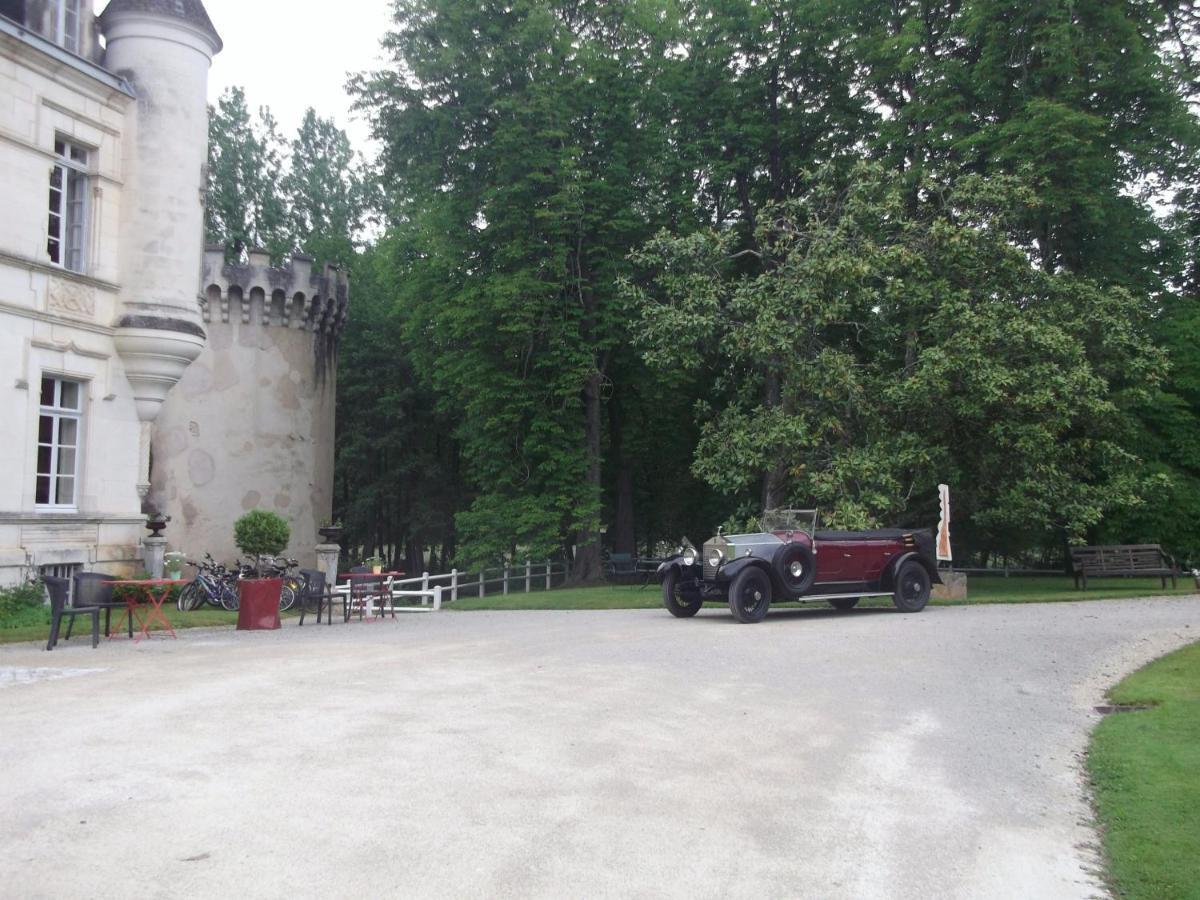 Chateau-Hotel De Nieuil Zewnętrze zdjęcie